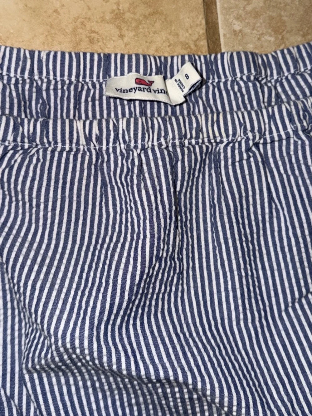 vineyard Vines Seersucker Off-the-shoulder top Size 8 - Picture 3 of 4